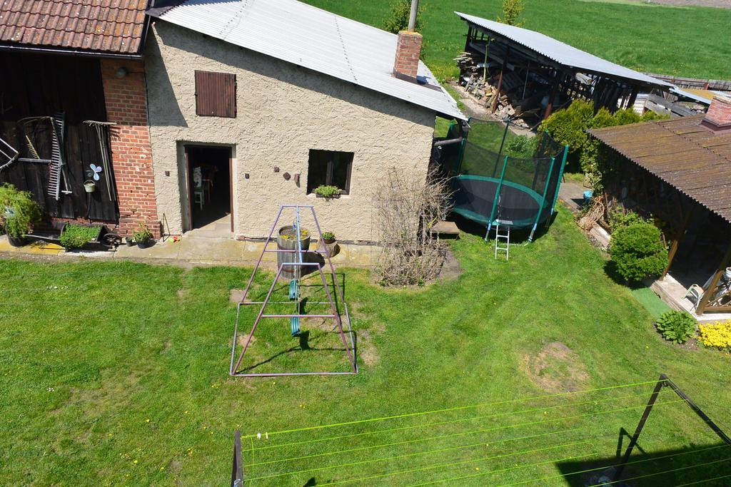 Kobylice Rodinne Ubytovani - Family Accommodation מראה חיצוני תמונה